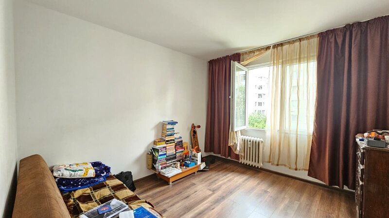 1 Decembrie, inchiriere apartament 3 camere la pret de 2 camere.